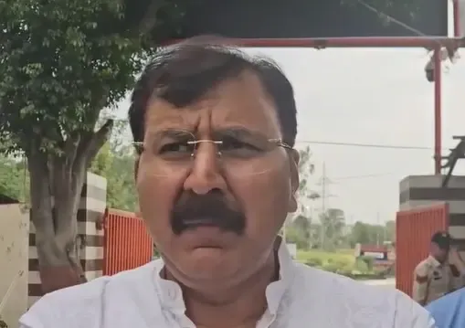 क्या भाजपा विधायक ने अमरनाथ बेस कैंप का निरीक्षण किया?