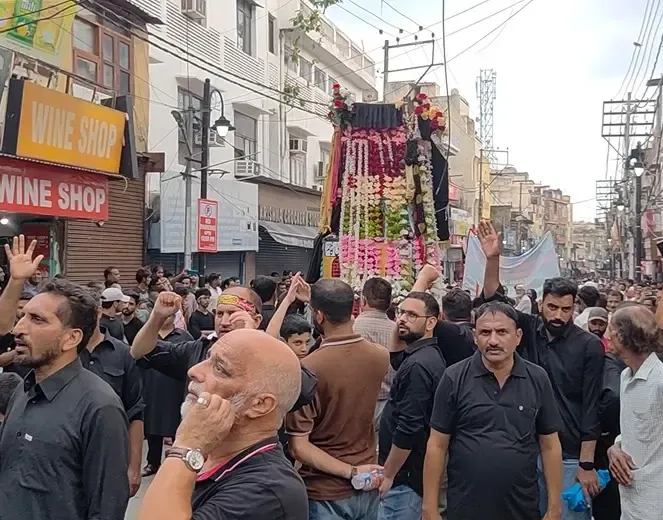 क्या जम्मू-कश्मीर में मोहर्रम जुलूस शांतिपूर्ण ढंग से निकला?