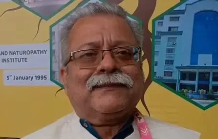 क्या गुजरात के जामनगर स्थित आयुर्वेद शिक्षण एवं अनुसंधान संस्थान से 65 देशों के छात्रों ने शिक्षा हासिल की?