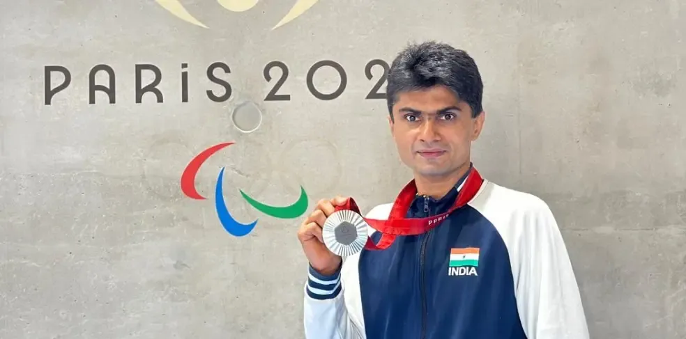क्या सुहास एलवाई, पैरालंपिक मेडल और अर्जुन पुरस्कार जीतने वाले एकमात्र आईएएस अधिकारी हैं?