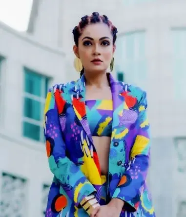 Teaser for 'Jatasya Maranam Dhruvam': Sheena Chohan Shines as a Fearless Lady Officer