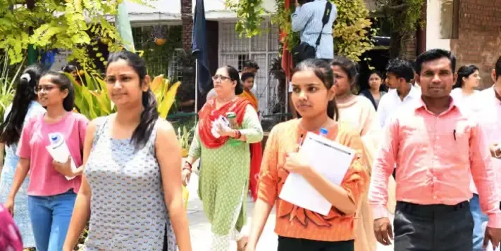 JEE Mains 2025 Results: Panini Sharma from Bihar Achieves 99.9942 Percentile
