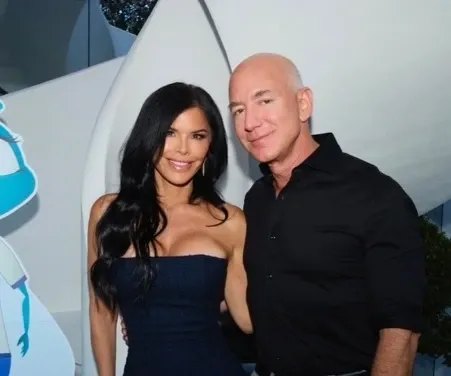 Is Jeff Bezos Really Marrying Lauren Sanchez in a Lavish Venice Ceremony Today?