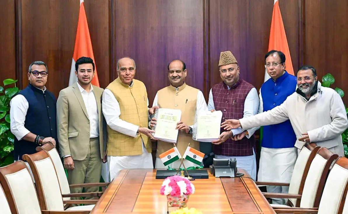 JPC's Waqf Amendment Bill Report to Be Presented in Lok Sabha on Monday