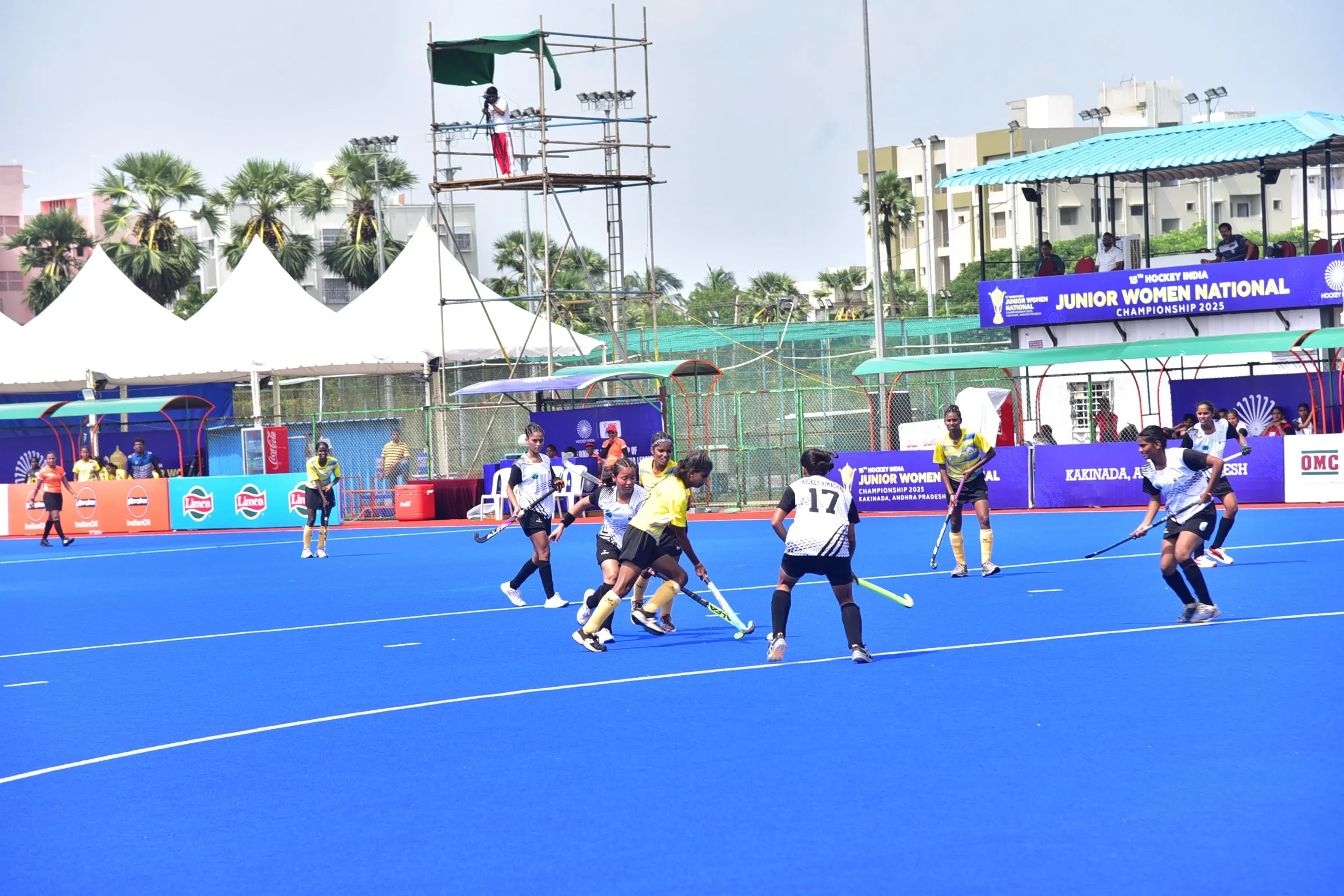 Who won on day 2 of the Jr Women Hockey Nationals?