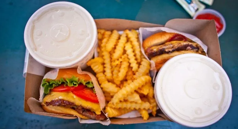 Can Just 5 Minutes of Junk Food Ads Increase Kids' Caloric Intake?
