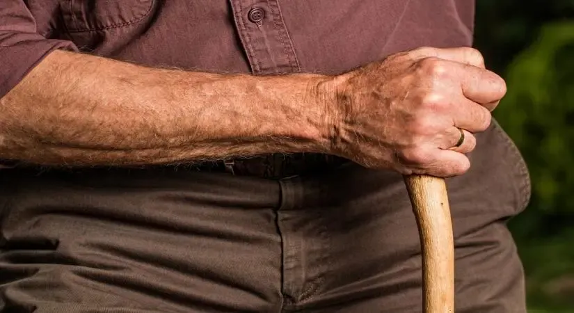 Five Minutes of Daily Exercise Can Reduce Dementia Risk in Seniors: Research