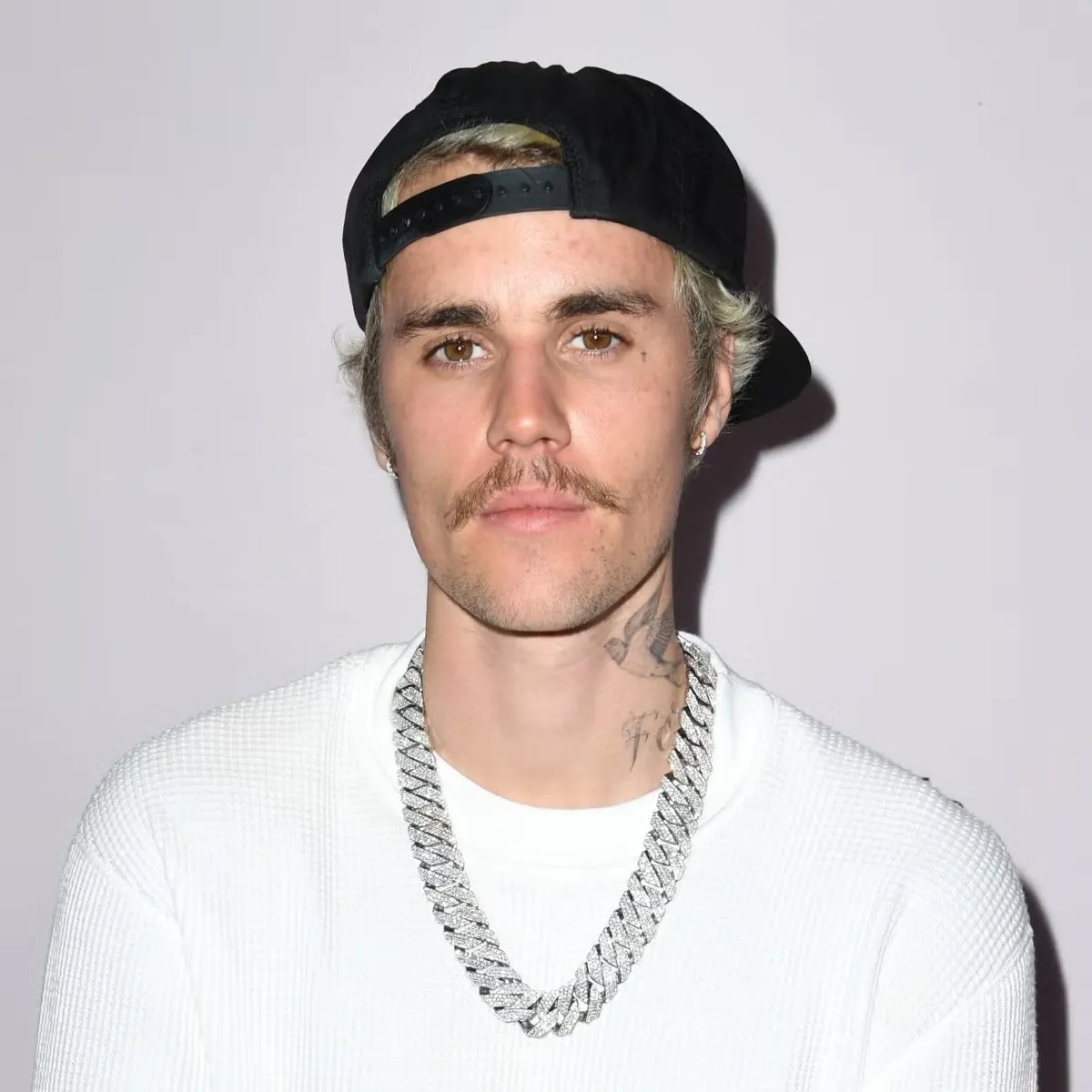 Did Justin Bieber Just Release His Seventh Album 'Swag'?
