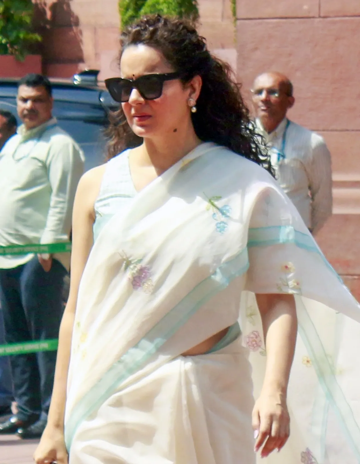 Did Kangana Ranaut Celebrate India's S-400 ‘Sudarshan Chakra’ in Action Near Amritsar?