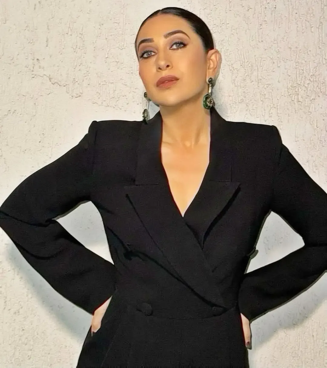 Karisma Kapoor's Desire to Relive the Past Resonates with Many