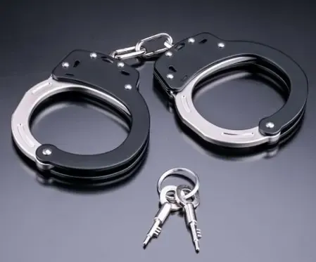 क्या कर्नाटक में कांग्रेस ब्लॉक अध्यक्ष लिंगराज कन्नी की गिरफ्तारी ने राजनीति में उथल-पुथल मचा दी?