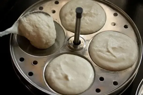 Karnataka Implements Plastic Ban in Idli Preparation for Health Safety