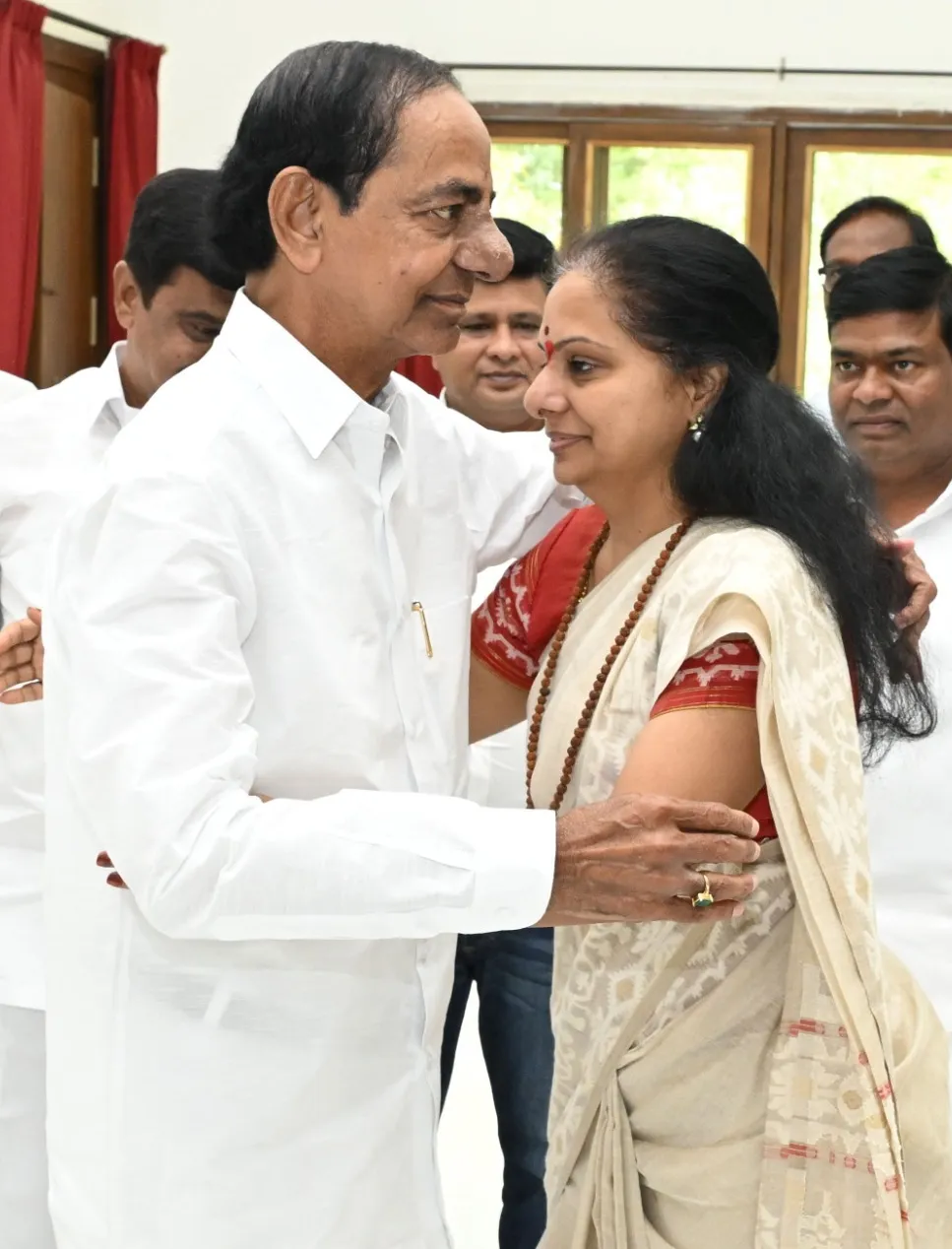 Is There a Rift in KCR's Family? Kavitha's Letter Sparks Turmoil in BRS