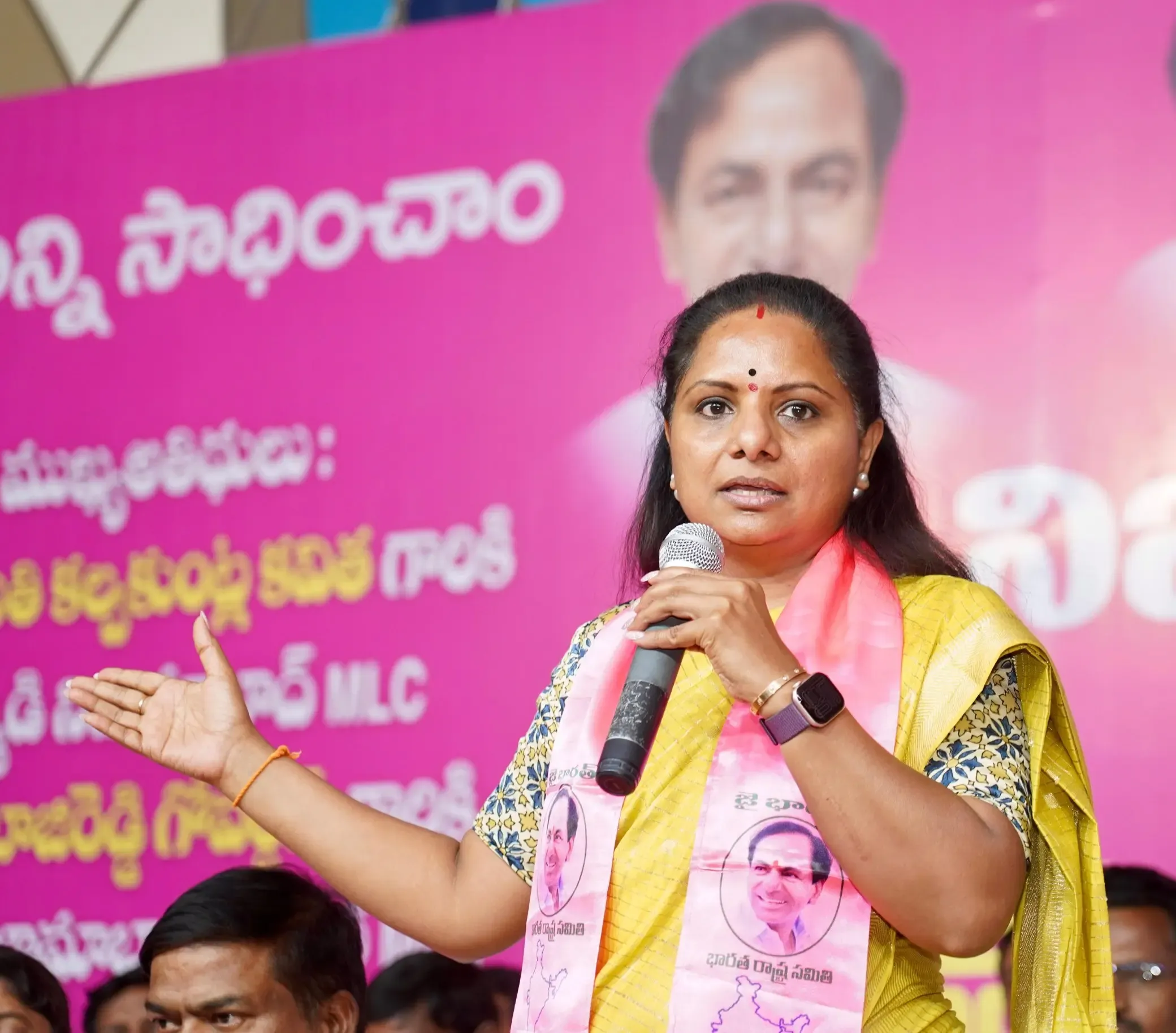 Kavitha's 'Pink Book' Warning to Those Targeting BRS Workers