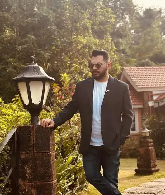 What Insights Does Kayoze Irani Share About Life and Cinema with His Father Boman Irani?
