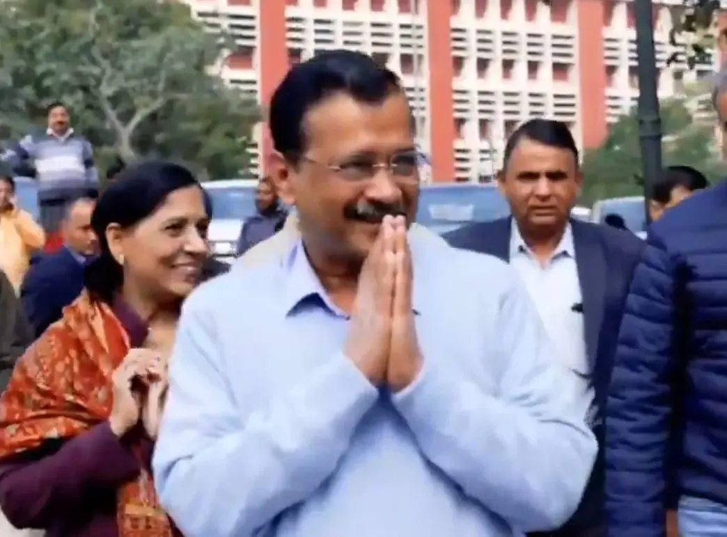 Kejriwal Votes, Encourages Delhi to Embrace Progress
