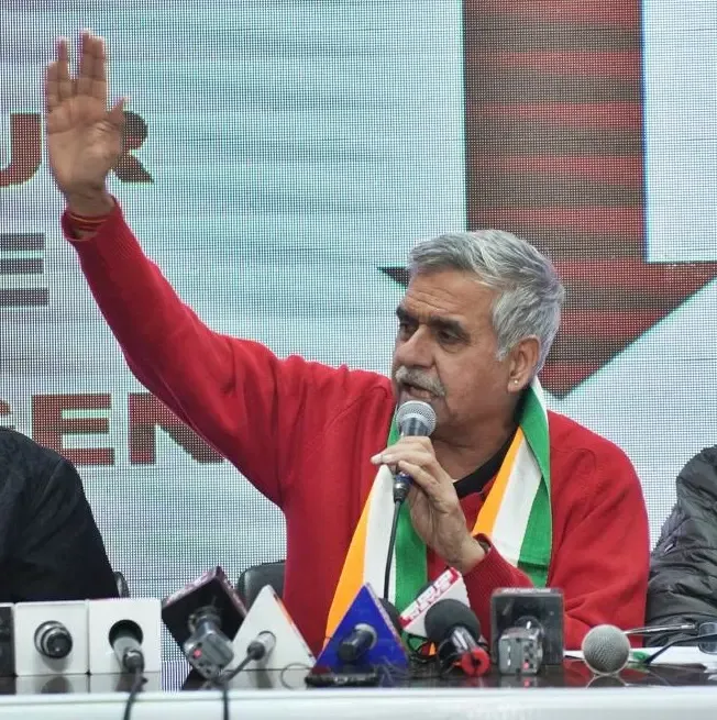 Sandeep Dikshit Blames Kejriwal for Delhi's Air Quality Crisis and Yamuna Pollution