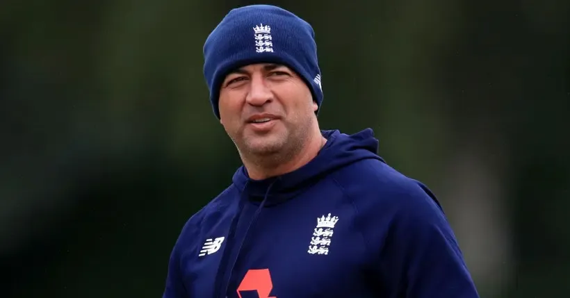 Adam Hollioake Takes Charge as Head Coach of Kent Men's Team
