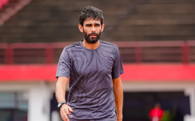 Has Khalid Jamil Signed a Full-Time Contract as Head Coach of the Indian Senior Men's Team?