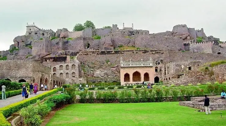 Explore the Indian Army Mela at Golconda Fort, Hyderabad from January 3
