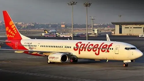 SpiceJet Flight Heading to Kochi Makes Emergency Landing at Chennai Airport Due to Mid-Air Technical Issue