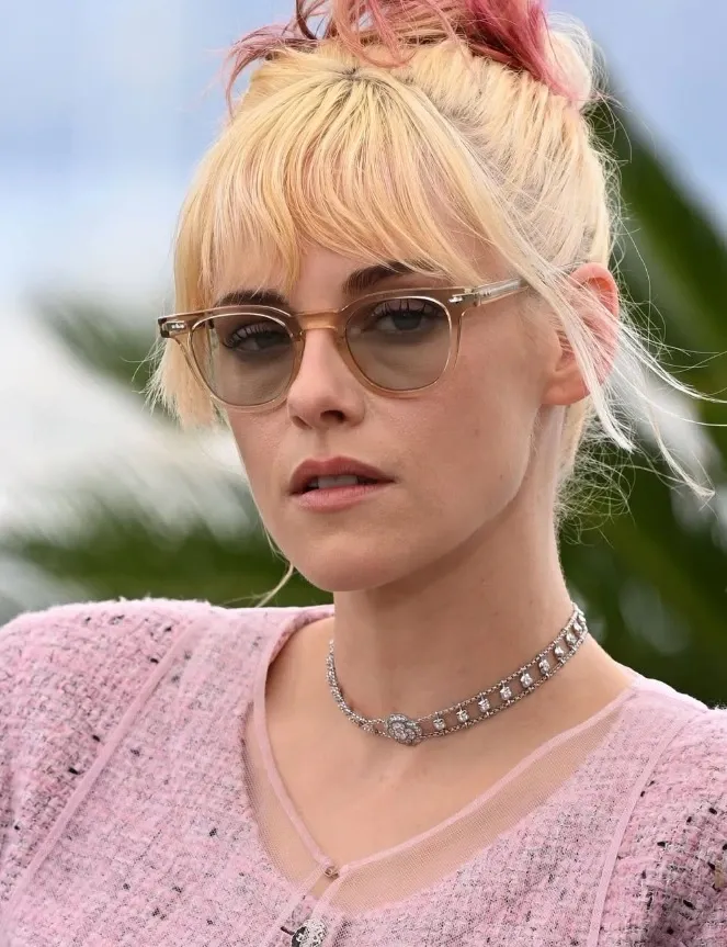 Did Kristen Stewart’s Directorial Debut Earn a Standing Ovation at Cannes?