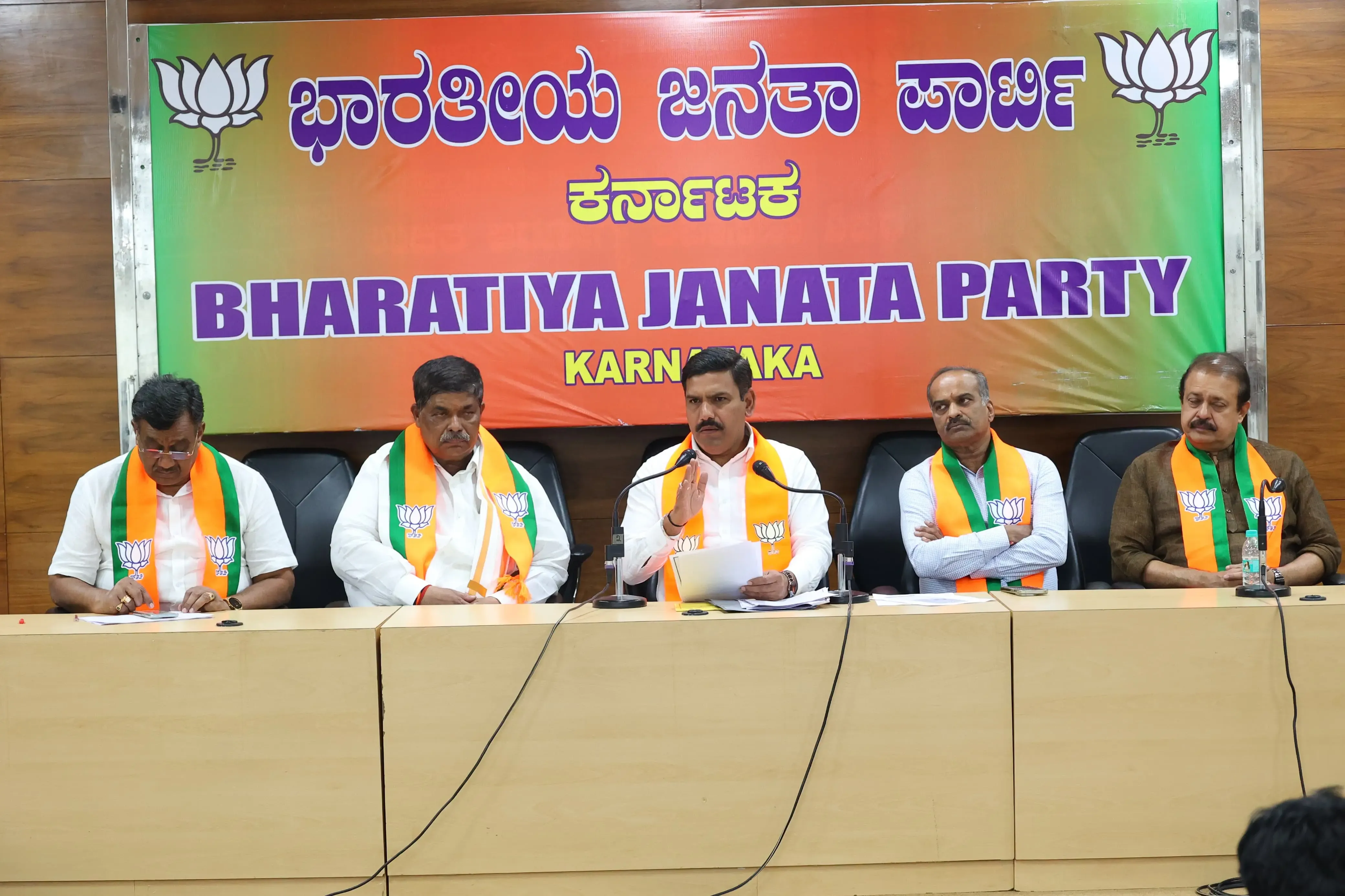 Karnataka BJP Urges Siddaramaiah to Disclose Financial Report