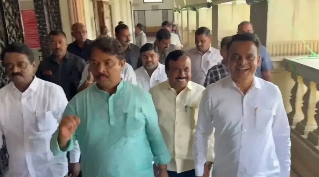Karnataka BJP Delegation Requests Revocation of 18 MLAs' Suspension