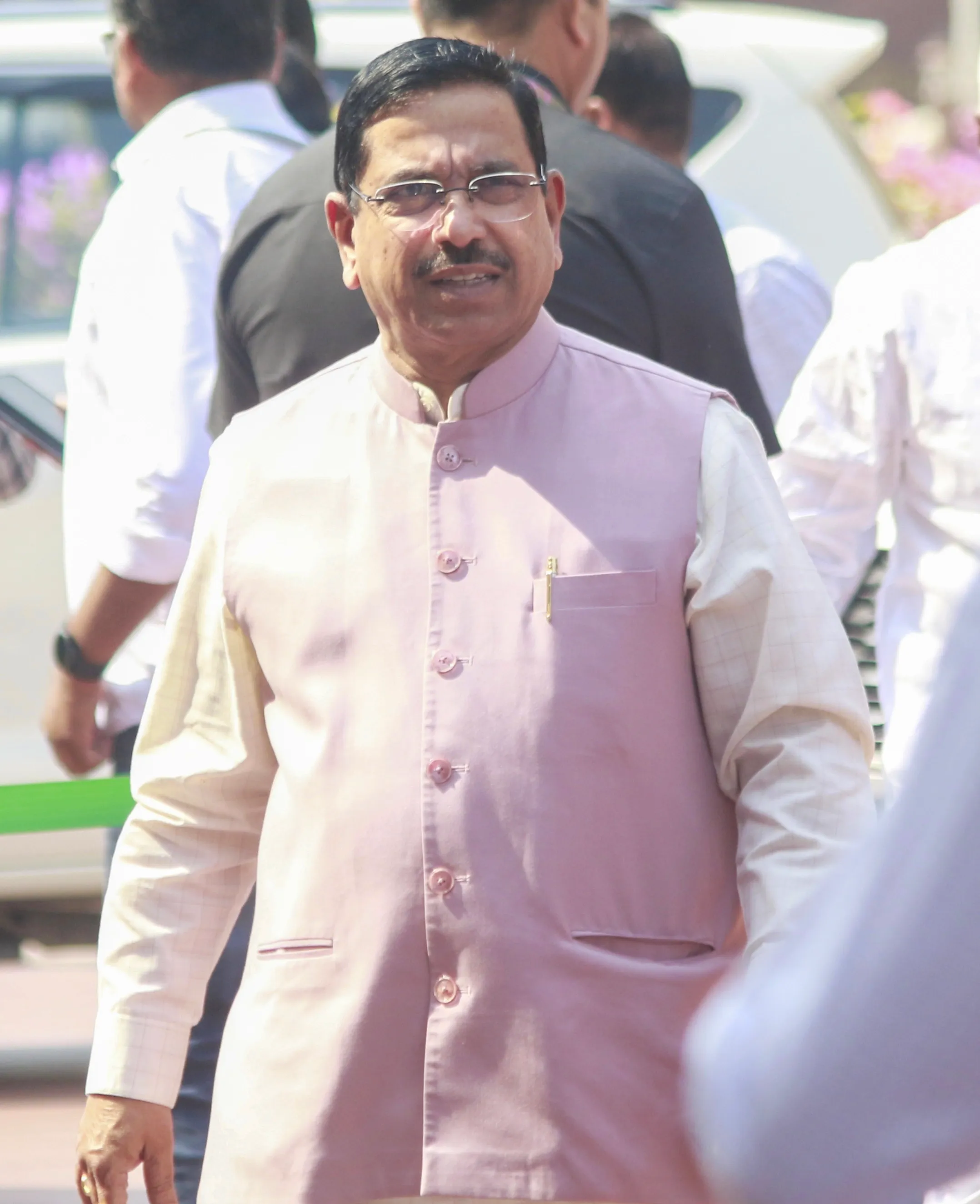 Is the K'taka Government Acting Worse Than a Dictator?