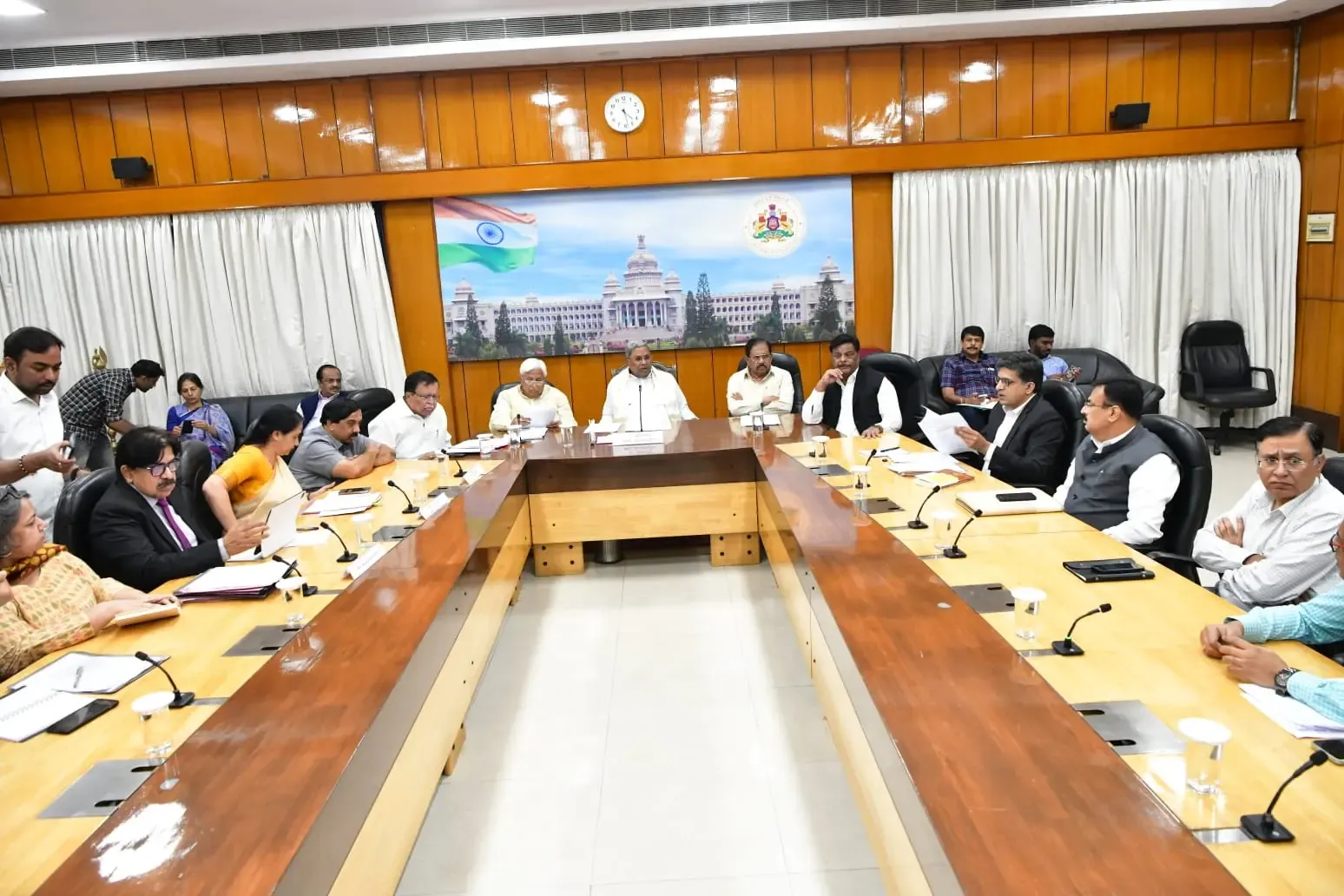 Karnataka Government Moves to Control Mysuru Royals' Palace Grounds Land