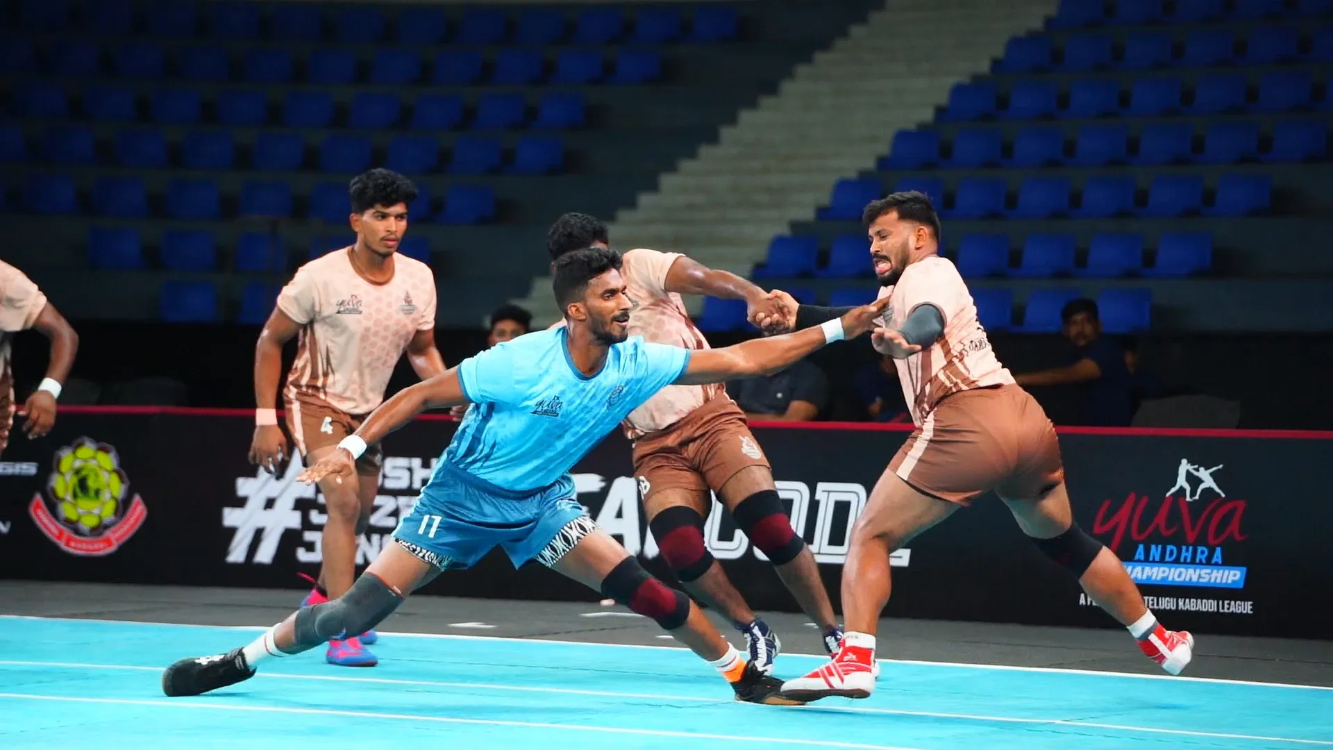 Did Kurnool Knights Secure Two Victories While Amravati Crushers Maintain Their Unbeaten Streak on Day 5 of the Yuva Andhra Championship?