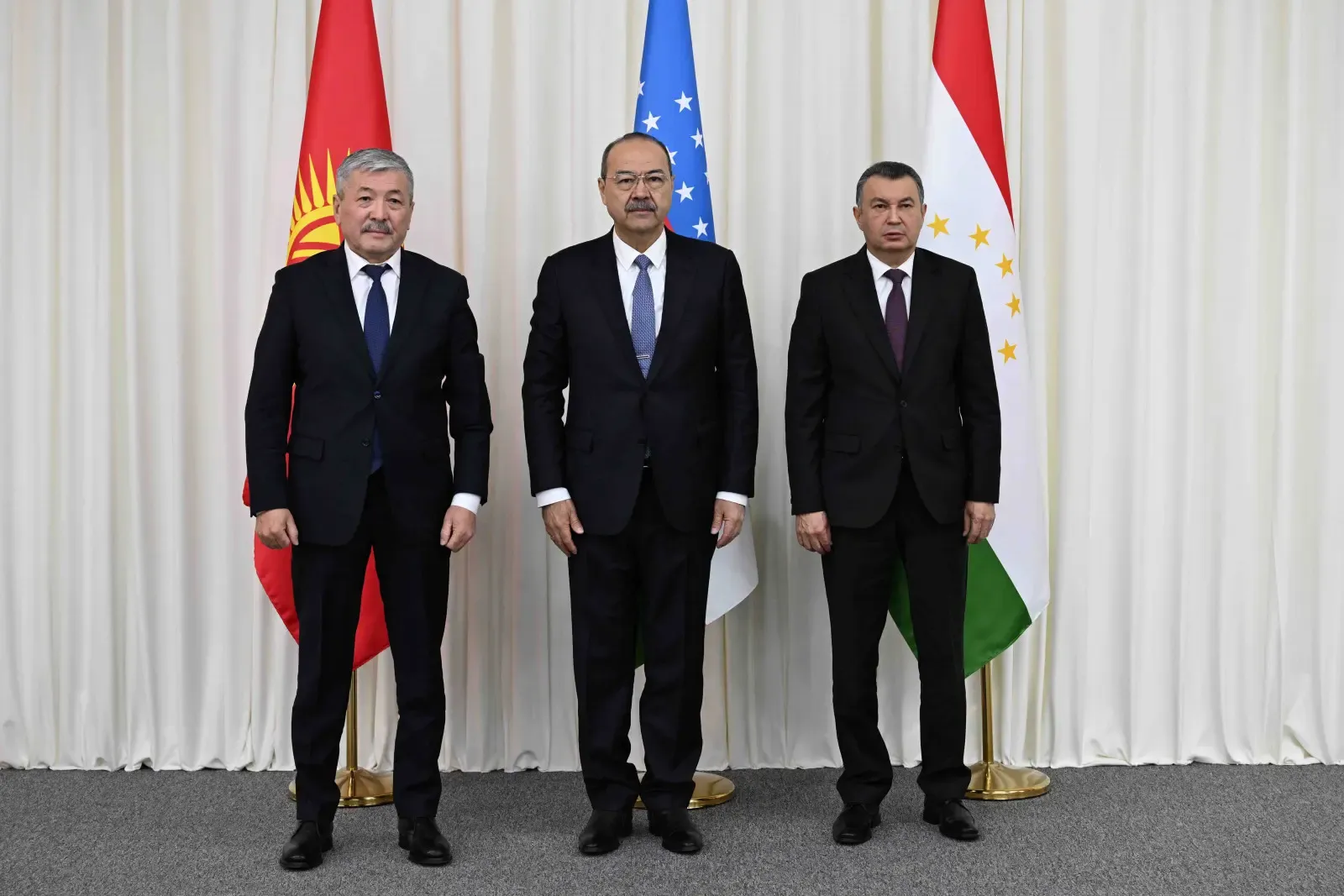 Meeting of PMs from Kyrgyzstan, Uzbekistan, and Tajikistan Focuses on Enhanced Collaboration