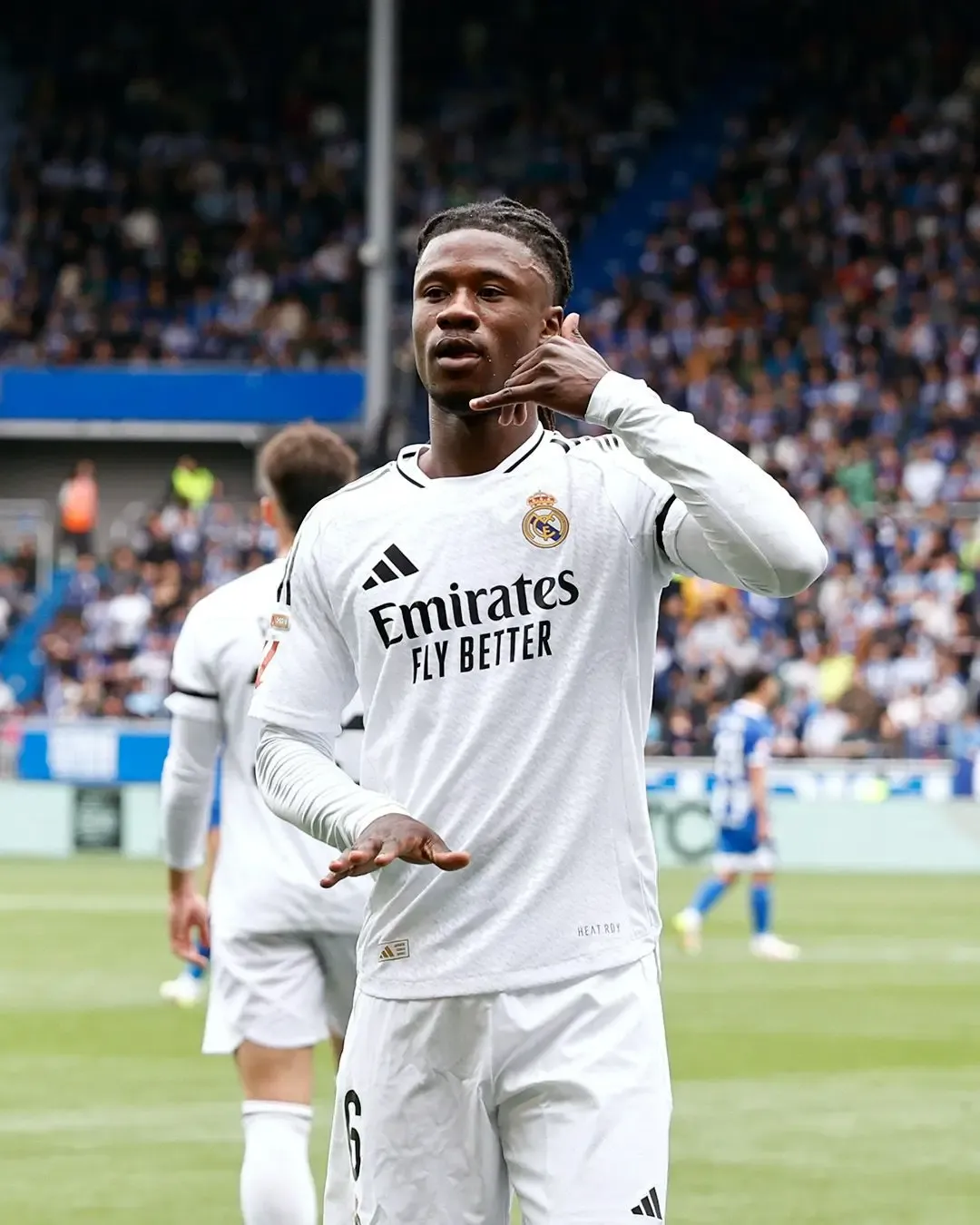 La Liga: Madrid Clinches Vital Win Against Alaves Despite Mbappe's Red Card