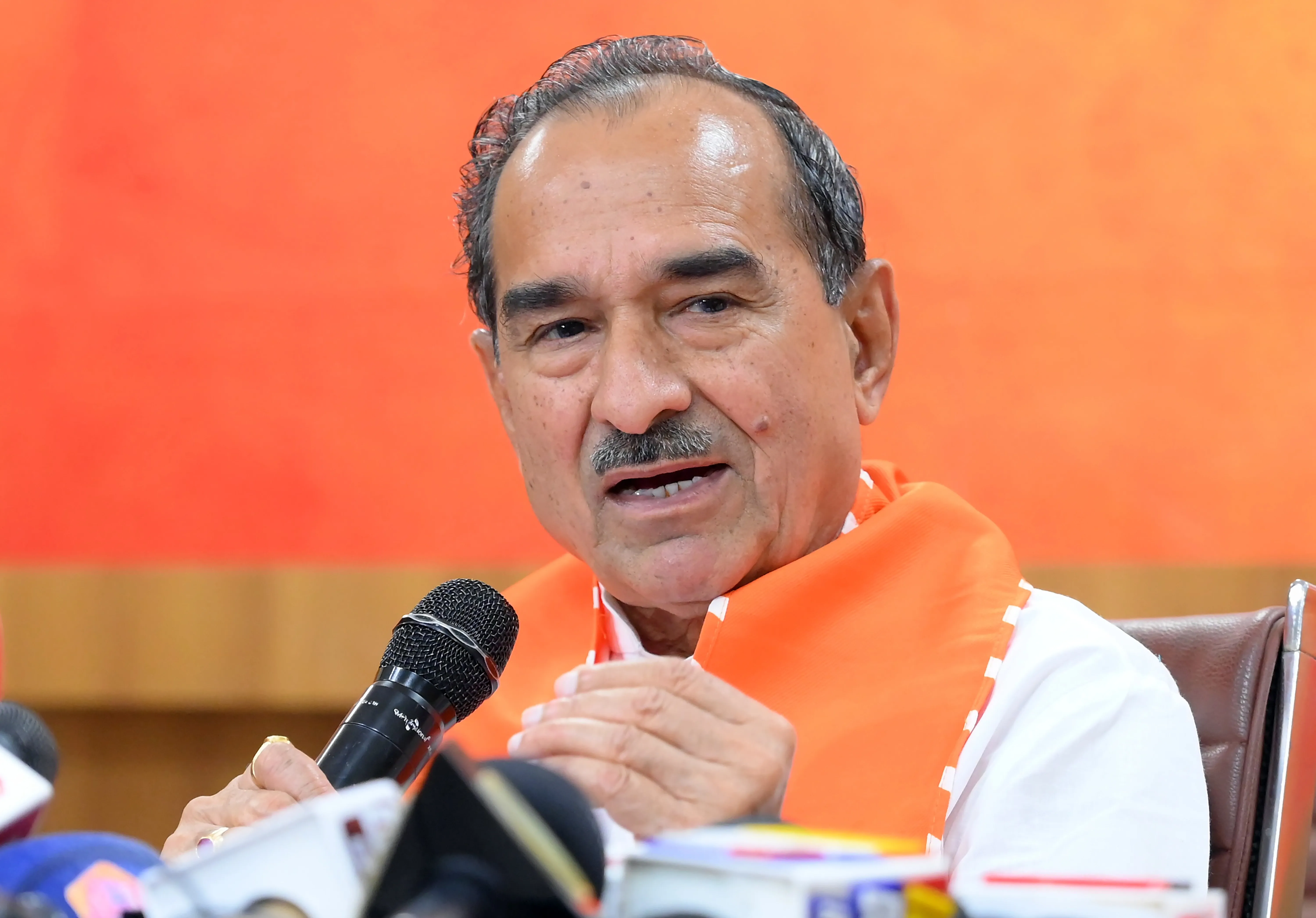 Are Long-Standing Leaders in the Cooperative Sector Afraid of Losing Their Posts? - Madan Rathore
