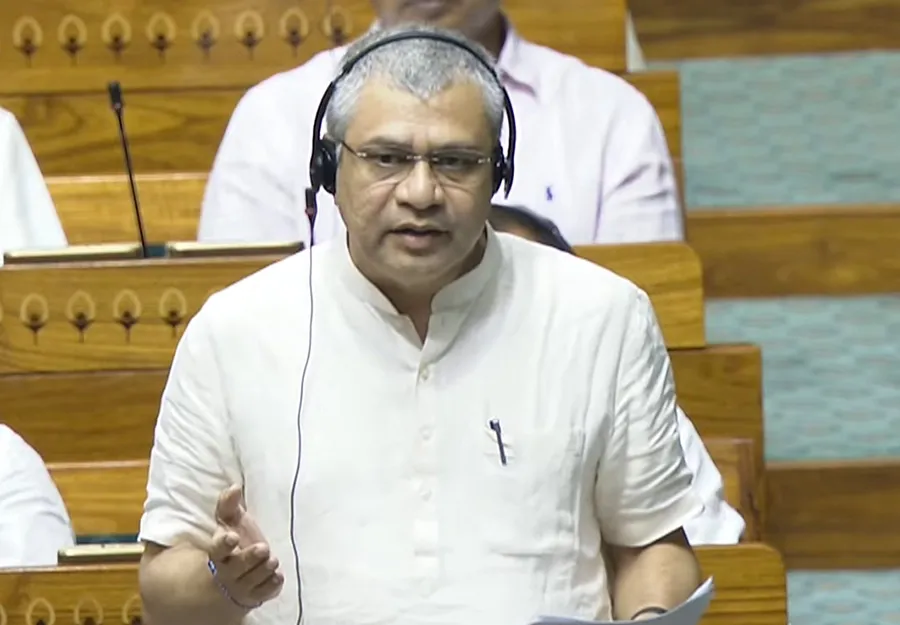 Did the Lok Sabha Just Pass the Online Gaming Bill Without Debate?