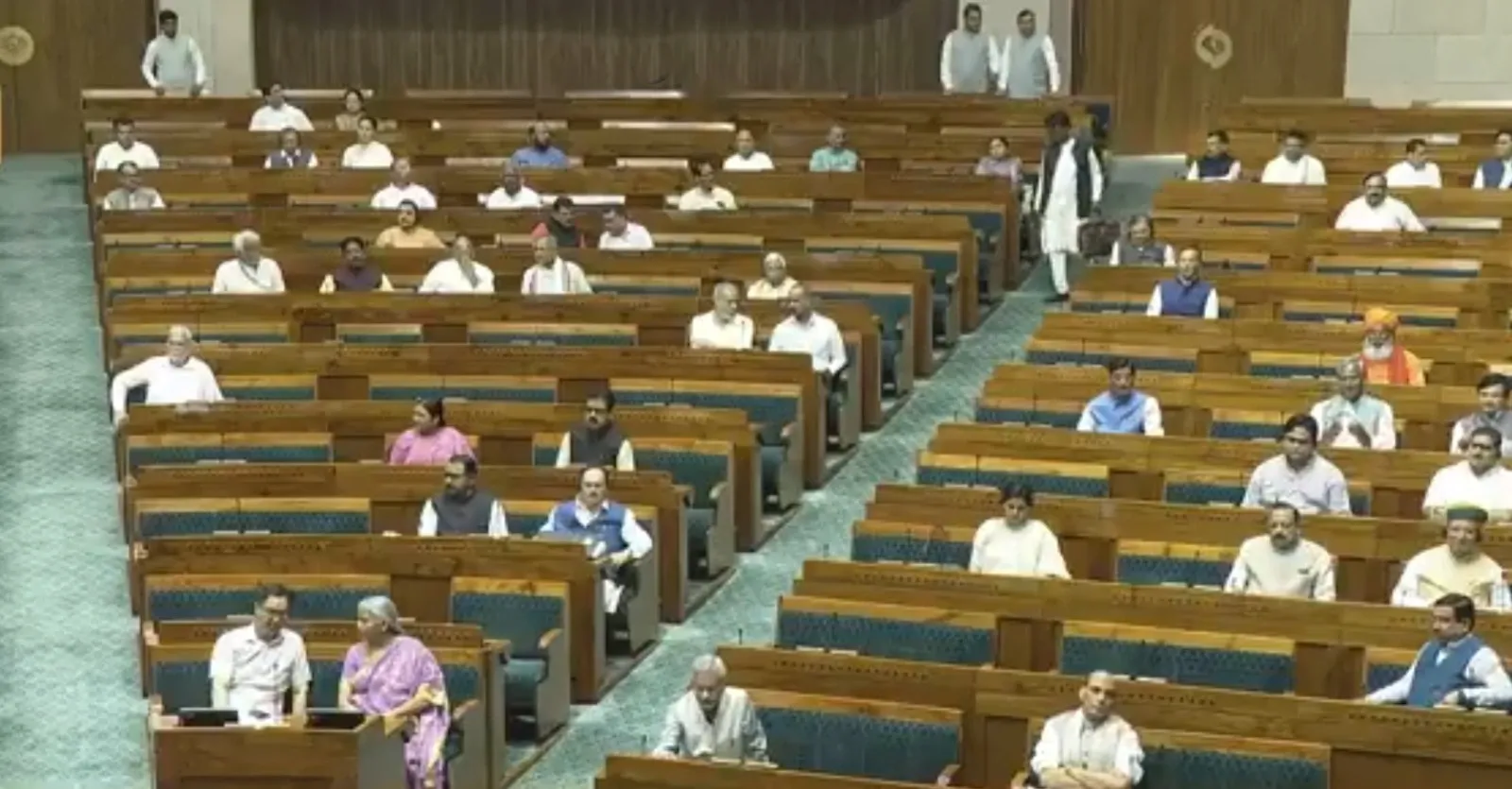 Why Was the LS Adjourned Amid Opposition Chaos After Paying Respects to Satypal Malik and Remembering the 'Quit India' Heroes?