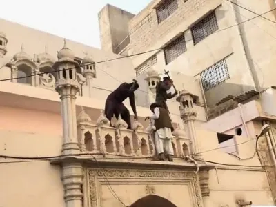 Why Are Ahmadi Muslims Being Systematically Persecuted in Pakistan?