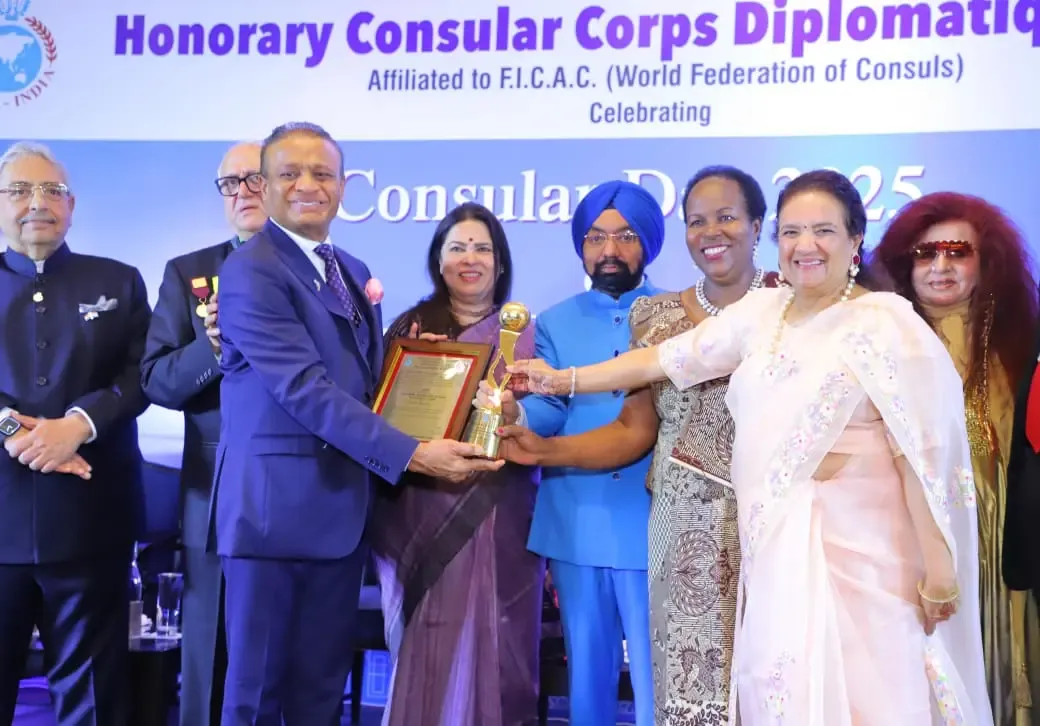 Madhusudan Agrawal Receives 'Consular of the Year' Award