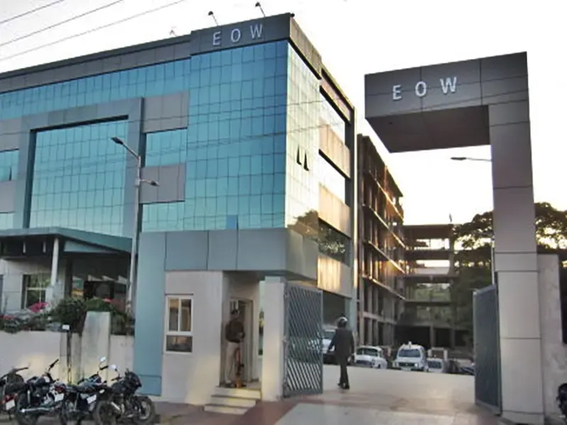 Madhya Pradesh EOW Conducts Raids on Former Bank Employee in Ujjain