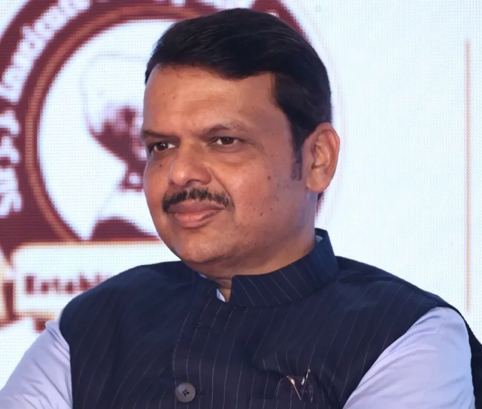 Has the Maha cabinet approved VGF for the Solapur-Pune-Mumbai air route?