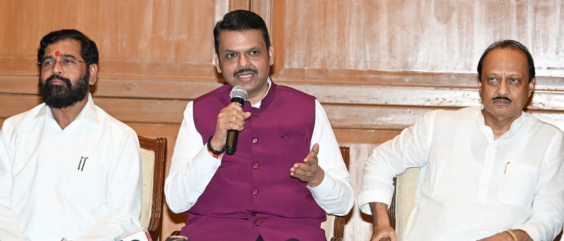 Did Maha CM and Dy CMs Celebrate Shubhanshu Shukla's Historic Achievement?