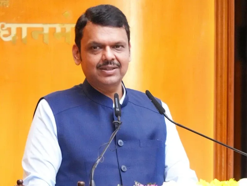 How is Maharashtra CM Coordinating for New Medical Colleges?