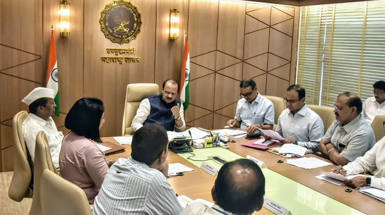Maharashtra Government Raises Ration Shopkeepers' Commission by Rs 20 per Quintal