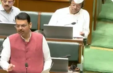Maharashtra Government to Launch Policy Benefiting Local Industries from Thermal Power Plant Ash: Fadnavis