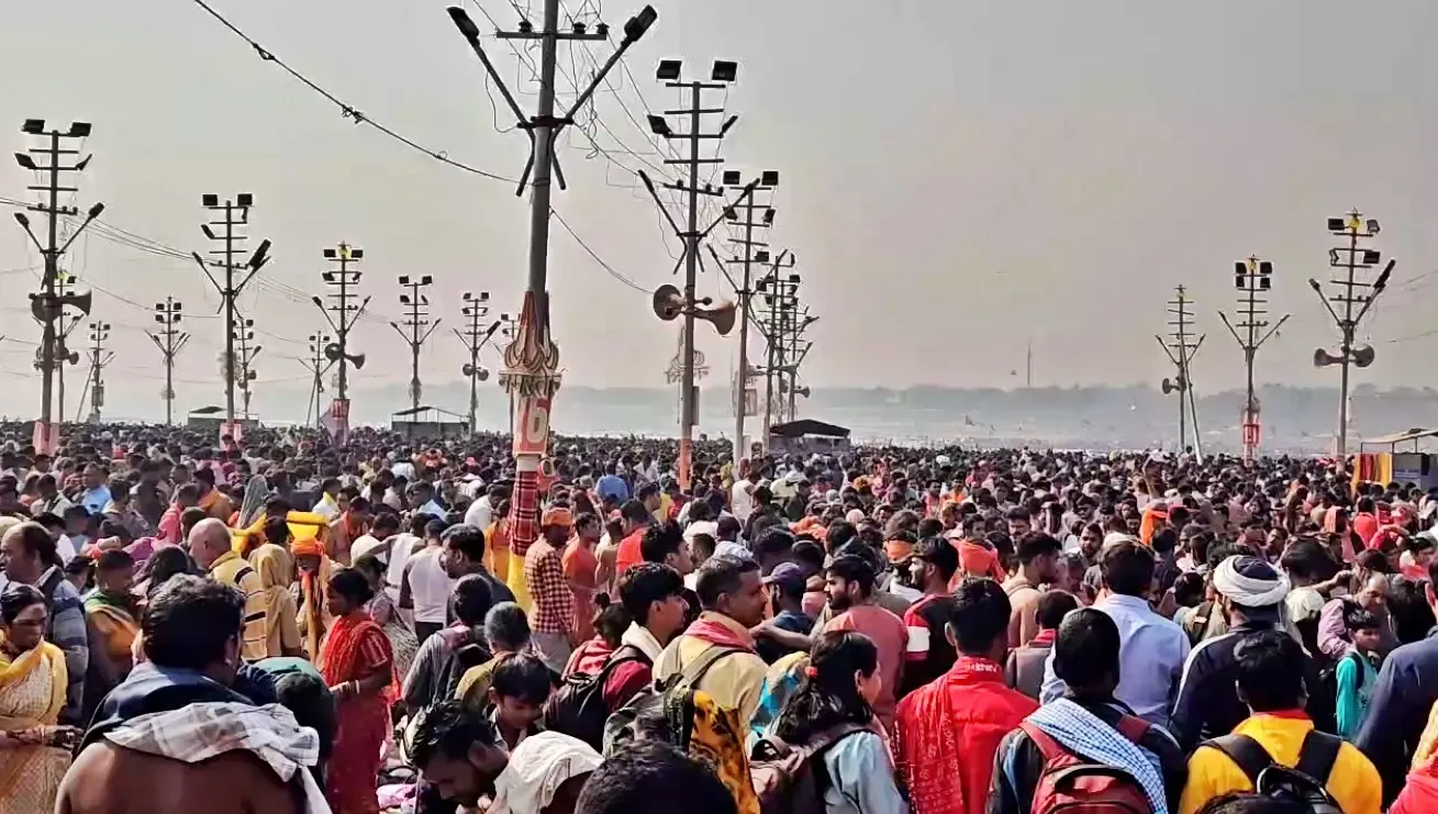 Maha Kumbh Mela Concludes with 1.32 Crore Devotees Taking 'Amrit Snan' on Maha Shivratri