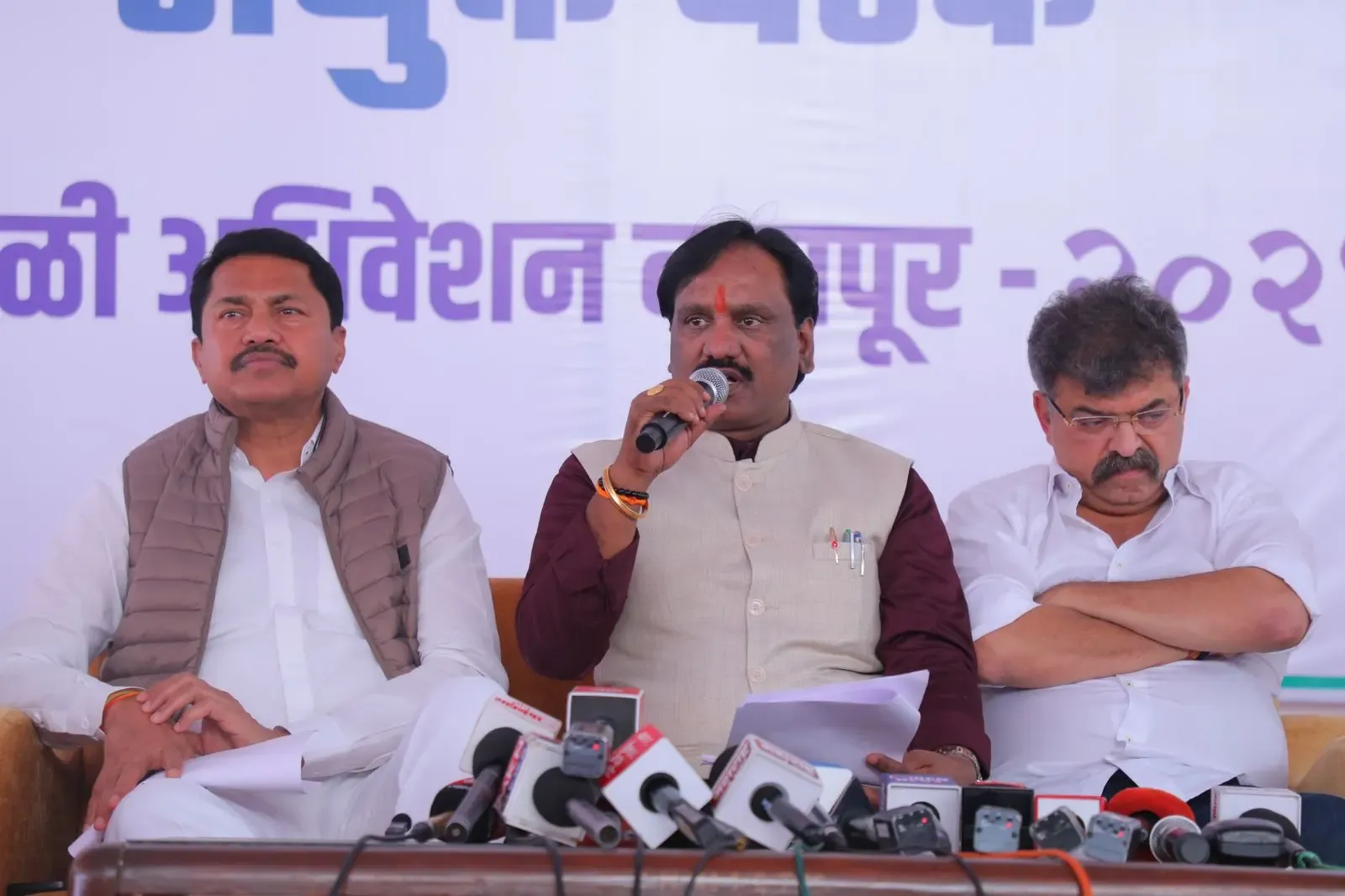 Maharashtra Opposition Declines Invitation to CM's Tea Meeting, Citing Farmer Distress and Dalit Atrocities