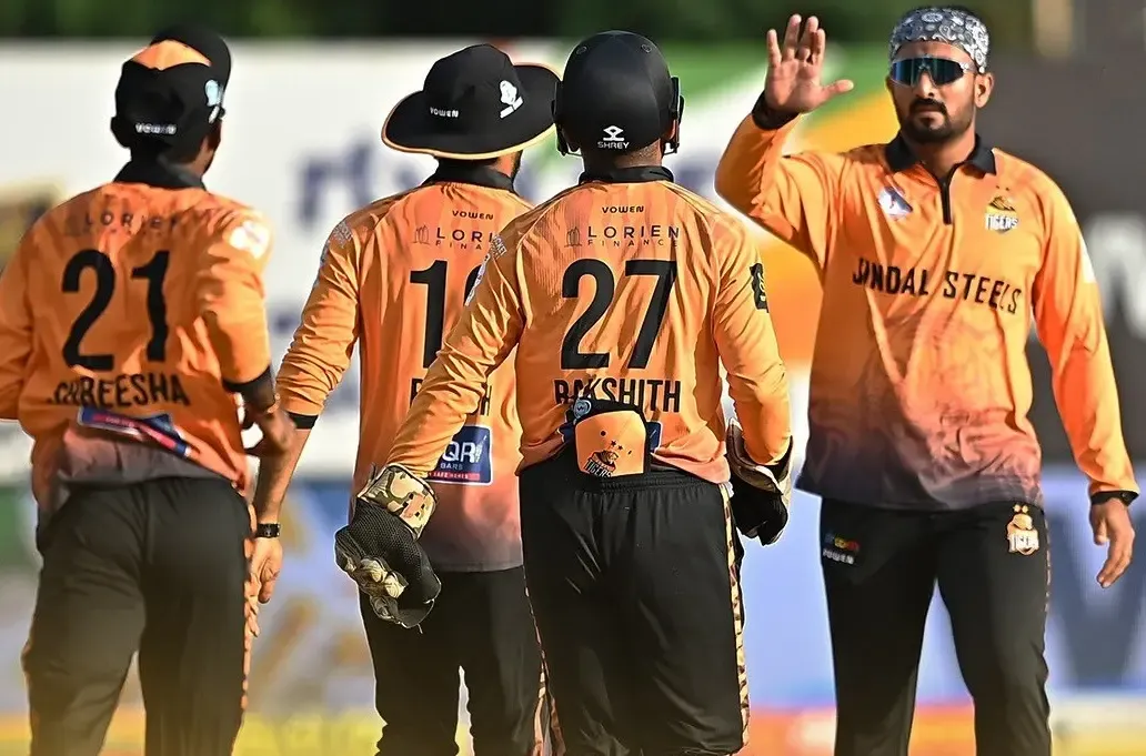 क्या हुबली टाइगर्स ने महाराजा ट्रॉफी 2025 में शिवमोग्गा लायंस को 105 रन से हराया?