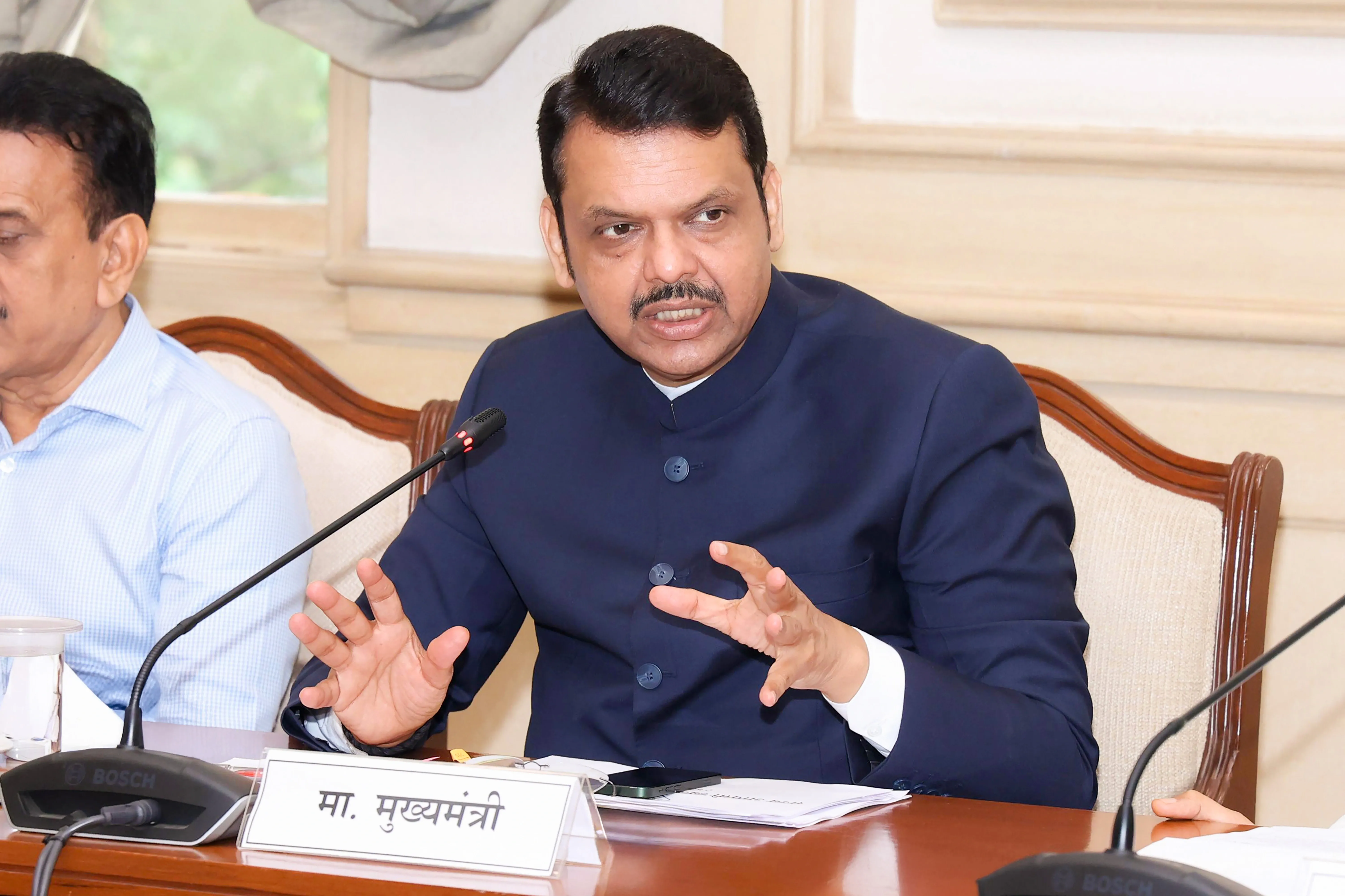 Did the Maharashtra Cabinet Approve Statutory Status for the State Scheduled Castes Commission?