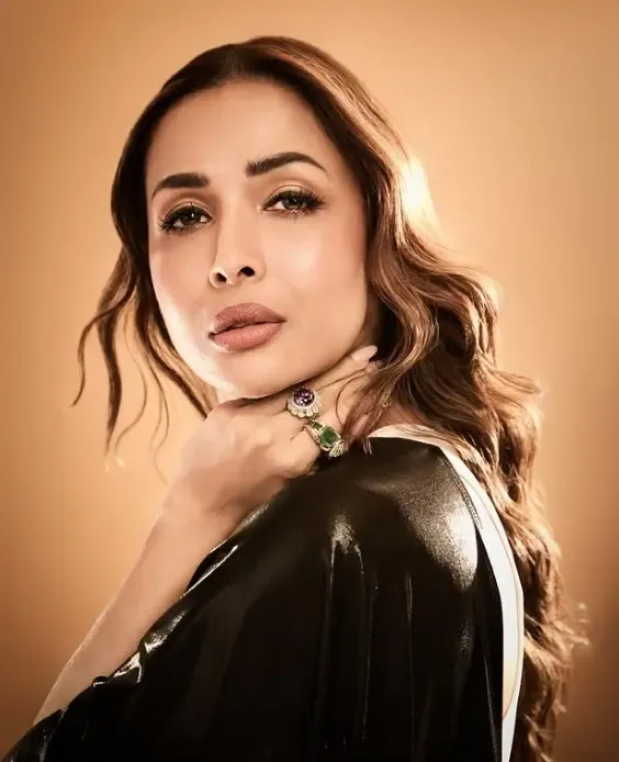 Malaika Arora's Five Steps to Tying Her Hair