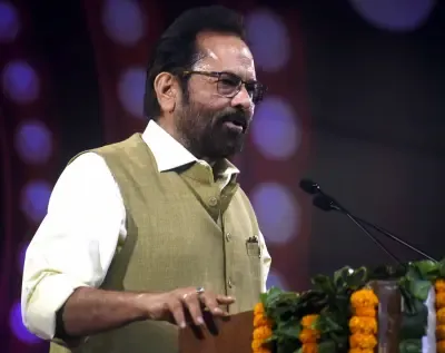 क्या ममता बनर्जी के राज में बंगाल में 'गुंडागर्दी' बढ़ रही है? : मुख्तार अब्बास नकवी